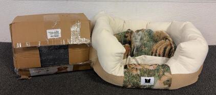(1) Fluffy Cat Or Dog Bed And (1) Soft Memory Foam Filled Three-Dimensional Pet Safety Seat!!