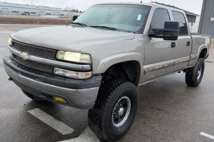 2001 CHEVROLET SILVERADO 1500 HD - 4X4!