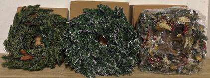 Christmas Wreath Lot (1) 16.5&rdquo; Wreath (1) 21&rdquo; Wreath, And (1) 19.5&rdquo; Wreath