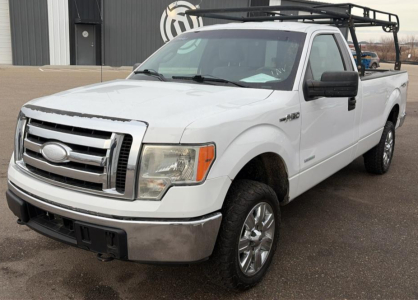 2014 FORD F-150 - 4X4!