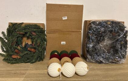 (2) 17.5&rdquo; Christmas Wreaths And (2) 12 Piece Crotched Ornaments