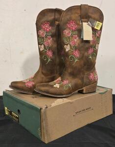 Roper Women&rsquo;s Riley Floral Western Boot- Size 10.5