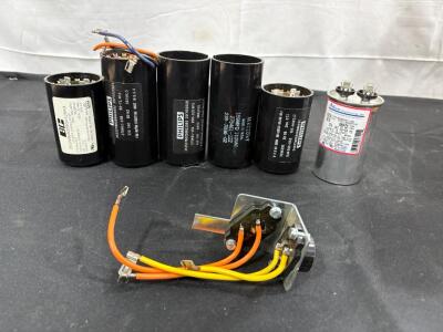Lot of 5 Motor Start/Run Capacitors (10-324 MFD, 110-370VAC) & Franklin Electric Manual Reset Relay