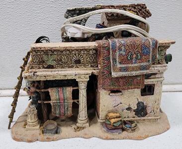 (1) Rug Merchant's Colonnade from the Department 56 "Little Town of Bethlehem" Series