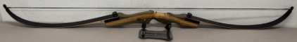 Samick Sage 62" 30lb Takedown Recurve Bow with Armguard &ndash; Maple/Black Laminate