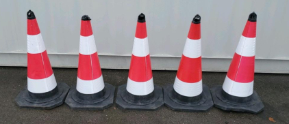 (5) Heavy Duty Traffic Cones