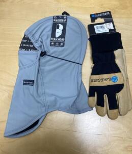 New Blackstrap Team Hood (Adult) and New Lange Snow Maker Gloves -Medium