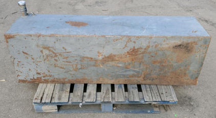 Auxiliary Fuel Tank 64"x20"x16"