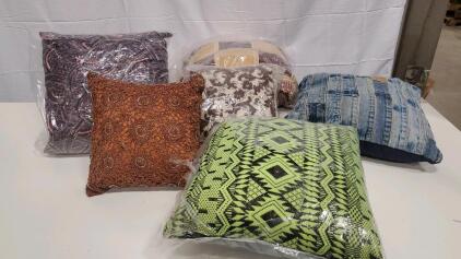 (7) Assorted Throw Pillows Assorted Sizes