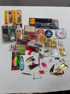 Large Assorted Fishing Tackle Lot Strike King VMC Brad&rsquo;s Ford Fender Fillet Knife Rod Straps