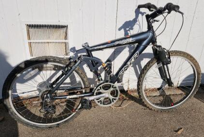 (Black) 24" Anza Pulse Triple Pivot Bike