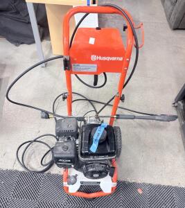 Husqvarna PW 3200 Gas Pressure Washer, 3200 PSI, 2.5 GPM, 208cc JDX208 Engine