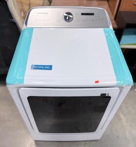 LIKE NEW! Samsung DVG52A5500W 7.4 cu ft Smart Gas Dryer, Steam Sanitize+, Wi-Fi, White