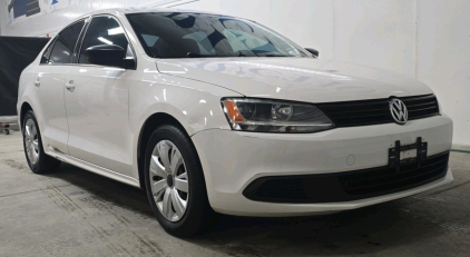 2011 VOLKSWAGEN JETTA - 120K MILES! FRESHLY DETAILED!