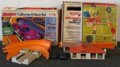 Hot Wheels 1969 Sizzlers California/8 Race Set & Super-Charger Rally 'N Freeway Set