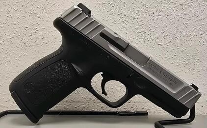 Smith & Wesson SD9 VE 9mm 4" Barrel, Stainless Slide, Polymer Frame, Serial FCE3068