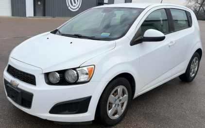 2015 CHEVROLET SONIC - RUNS WELL