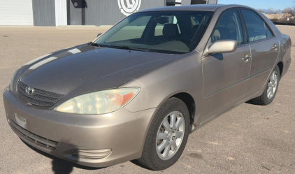 2002 TOYOTA CAMRY - LEATHER HEATED SEATS