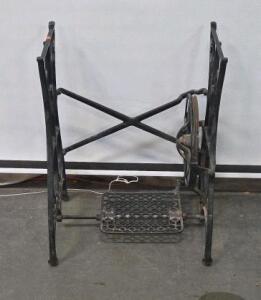 Vintage Cast-Iron Sewing Machine Treadle Base 28"&times;21"