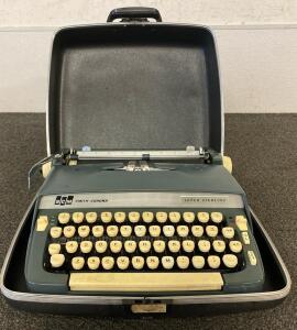 Vintage Collectible 1960s Smith-Corona Super Sterling Portable Manual Typewriter