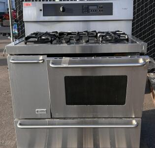 Kenmore Dual Fuel Gas Range, 5 Burners, Double Oven, Stainless Steel, Convection, 36-Inch Wide (Unable To Test/ For Parts Or Repair)