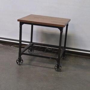 Bed Side Knight Table 24"&times;24"