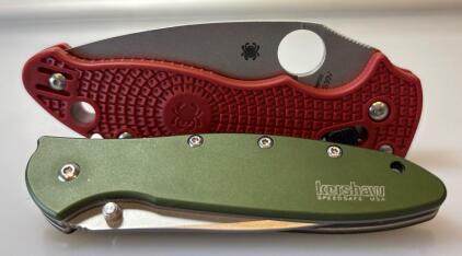 Spyderco Para 3 Lightweight Red S30V Compression Lock & Kershaw 1660OL Leek SpeedSafe Set