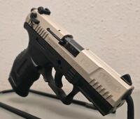 Walther P22 .22LR Two-Tone Semi-Auto Pistol, 3.42" Barrel,Adjustable Sights, SN L047102 - 6