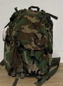 U.S. Military ALICE Large Rucksack with Frame, Woodland Camouflage, 75L, NSN 8465-01-019-9103