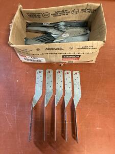Simpson Strong-Tie L90 Angle Brackets, 18 Gauge Galvanized Steel, Approx 50, Open Box
