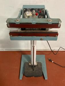 Wu-Hsing W-220D(A) Foot Pedal Heat Sealer, 15mm Seal, 12" Length, 250W, Analog Temp Control