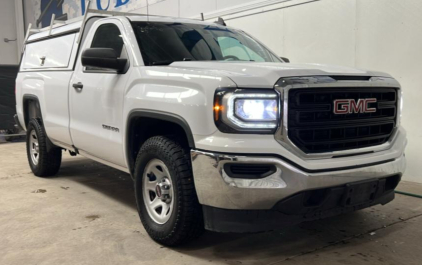 2017 GMC SIERRA 1500 - BED COVER!