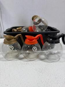 10 Royal Cup & Bunn 12-Cup Commercial Coffee Decanters, Glass, Brown/Red/Black Handles, 64 oz