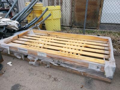 Standard Wooden Pallet, 48x40 Inches, 7 Top Slats Used For Planter Box