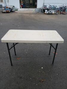Lifetime 4-Foot Folding Utility Table, HDPE Top, Steel Frame, 48"x24", 750 lb Capacity