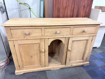 Rustic Solid Pine Sideboard Buffet, 3 Drawers, 2 Doors, Central Arch, Approx. 60"x18"x36"
