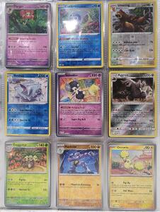 Huge Binder of 160+ Pok&eacute;mon Cards with Tons of Holos and Rares