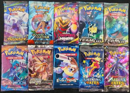 Lot of 10 Pok&eacute;mon Booster Packs Reproduction Replicas