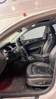 2009 AUDI A4 - SUNROOF! - 12