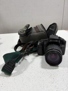 Canon EOS Elan 35mm SLR with Sigma 28-200mm Lens, Strap, Tamrac Bag, Film Camera Kit