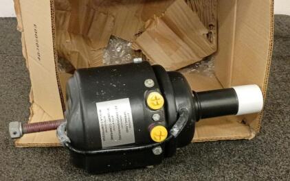 Air Brake Chamber 2530-01-572-5624 P/N E75701415