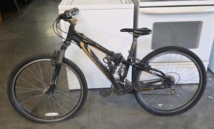 Specialized Full-Suspension Mountain Bike, 26" Wheels, Shimano 21-Speed, Black