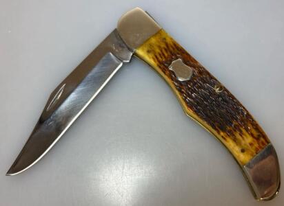 Case XX Lockback Folding Pocket Knife, Jigged Bone Handle, 4" Clip Point Blade, USA Made