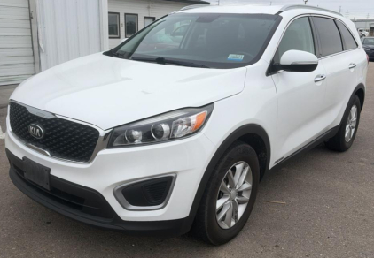 2016 KIA SORENTO - 4X4!