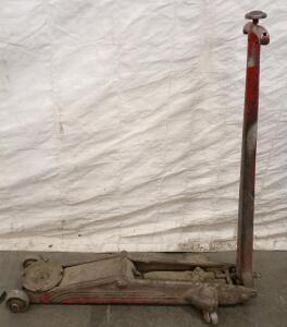 Vintage Heavy-Duty Hydraulic Floor Jack, Approx. 4 Ton Capacity, Steel, Red, "M" Logo Handle