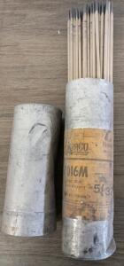 IDCO 5/32" Low Hydrogen Welding Electrodes, AWS E7016, AC/DC, Tube of ~55, Made in USA