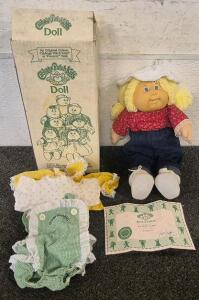 1984 Cabbage Patch Kids Doll Katrine Olivia In Box, Dollar Blouse, Dollar Short Overalls, White Hat