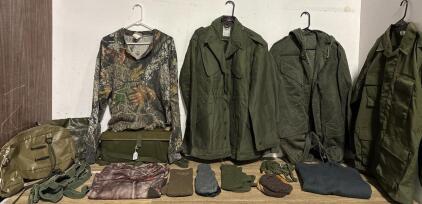 Alpha Industries M-65 Field Jackets, Camouflage Shirts, Mittens, Military Bags &ndash; Surplus Lot, Medium