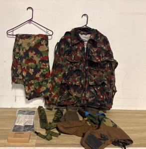 Swiss Alpenflage Camo Uniform Set w/ US Winter Mitts, Chemical Gloves, Suspenders, Trioxane Tab