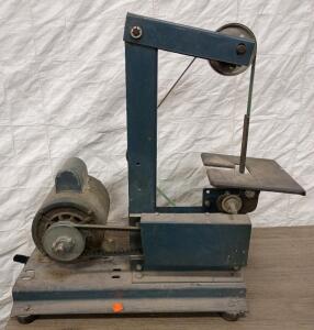 Vintage Bench Belt Sander with Westinghouse 1/2 HP Motor, 115V, 1725 RPM, Serial 317P058